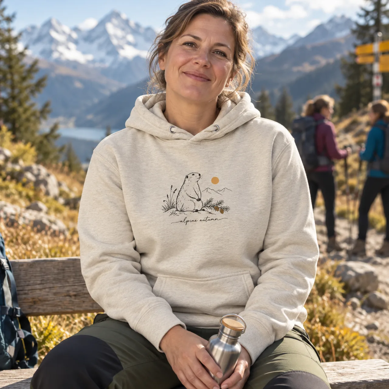 Marmotte d'automne, hoodie animaux des Alpes, porté